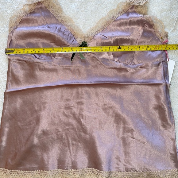 Gold Hawk Mauve Lace Trim Silk Camisole - Picture 5 of 5